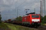 Railion Logistics 189 100 am 23.7.11 mit einem gemischten Gterzug bei der Durchfahrt durch Ratingen-Lintorf.