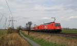 Die WLE 81 und WLE 23 fuhren am 21.04.2013 mit einem Partyzug von Norddeich Mole (Wilhelmshaven) nach Kln, hier sdlich von Leer.