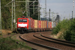 189 067 wurde mit viel Brennweite am 19. September 2012 in Köln-Wahn fotografiert.
