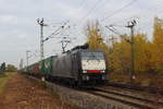 Containerzug mit MRCE 189 090 bei der Einfahrt in Schwetzingen.