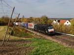 Die ES 64 F4-032 mit einem KLV-Zug am 04.11.2017 unterwegs bei Fahlenbach.