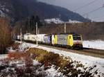 Die 189 903 und die 193 771 mit einem KLV-Zug am 13.01.2018 unterwegs bei Bischofshofen.