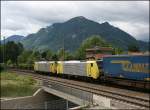 Leider nur ein Nachschuss: E189 918 und 916 bringen gemeinsam am 27.06.07 einen Kombizug bei Brannenburg von Mnchen nach Verona.