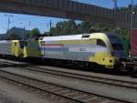 Eine Es 64 oder Taurus von Dispolok kam gerade mit einer E 189 auch von Dispolok und einer BR 139 von Lokomotion in Dreifachtraktion mit dem  WINNER-EXPRESS  von Mnchen nach Verona, hier in Kufstein