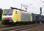 189 916-0 von Lokomotion mit einen KLV-Zug in Iphofen am 10.06.2010