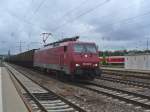 189 800-6  zieht einen Schttgutwagenzug am 08.09.2011 durch Kaiserslautern 