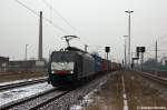 ES 64 F4 - 151 (189 151-4) MRCE Dispolok GmbH fr DB Schenker Rail Deutschland AG mit einem Containerzug in Rathenow in Richtung Wustermark unterwegs.