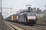 Hier ES64 F4-208 (E 189 208) bei der Durchfahrt in Dreieich-Buchschlag am 03.03.2012.