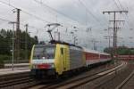 MRCE Dispolok ES 64 F4-015 (189 915/im Einsatz fr DB Autozug) am 15.6.12 mit einem Autozug auf dem Weg zur Bereitstellung nach Dsseldorf Hbf in Essen Hbf.