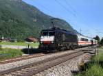 Die ES 64 F4-099 mit einem Brenner EC am 05.06.2010 unterwegs bei Niederaudorf.