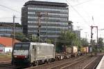 MRCE Dispolok/TXL ES 64 F4-281 zog am 6.9.13 einen Containerzug aus München-Riem Ubf durch Düsseldorf-Rath.