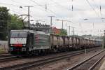 ES 64 F4-096 unterwegs für SBB Cargo durchfährt Köln-West 15.7.2015