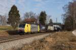 189 903 mit dem 41850 am 19. Dezember 2015 bei Übersee.