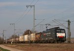 ES 64 F4-082 mit DGS 40201 (SBB, Rotterdam–Gallarate) am 16.03.2016 zwischen Buggingen und Mllheim (Baden)