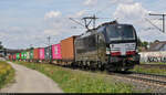 Containerzug mit 193 648-3 (X4 E - 648 | Siemens Vectron) unterwegs in Tamm Richtung Kornwestheim.