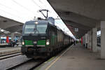 ELL 193 730 steht nach der Ankunft mit dem EC151 in Ljubljana.
