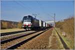 X 4 E-604 (193 604) von MRCE mit einen Containerzug zu sehen am 09.03.16 ist in Richtung Süden unterwegs gesehen bei Hünfeld.