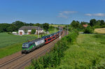 193 225 mit einem Autozug am 29.06.2016 bei Haiding. 