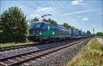 193 252 von TXLOGISTIK ist mit einen Walterzug bei Thüngersheim in Richtung Norden unterwegs,gesehen am 05.07.2017.