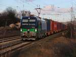 193 243 mit Containerzug in Fahrtrichtung Süden. Aufgenommen am 10.01.2016 in Eichenberg.
