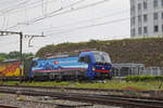 Siemens Vectron 193 531-1 durchfährt den Bahnhof Pratteln.