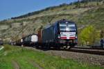 X4E -870 (193 870) von MRCE gesehen am 15.04.15 mit einen Containerzug vor Thüngersheim.