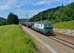 193 229 mit einem Kesselzug am 29.06.2015 bei Wernstein am Inn.