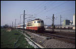 103132 hat hier gerade am 30.3.1999 den Bahnhof Lengerich durchfahren und ist mit ihrem Interregio 2334 in Richtung Münster unterwegs.