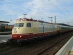 BR 103 235-8 mit TEE Rheingold als Sonderzug beim Kurzhalt  in Bochum Hbf.