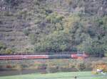 Ebenfalls am 10.10.2004 war die einzige verkehrsrote 103 mit einem Sonderzug in Richtung Koblenz unterwegs.