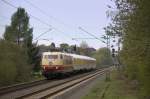 Die 103 222-6 fuhr am 14.04.2011 mit drei Messwagen als 91676 von Dortmund nach Offenbach (Main) Hbf durch Eilendorf.