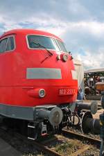 Kopfform der Verkehrsroten 103 233-3 ohne DB Logo. DB Museum Koblenz-Ltzel, den 08.06.2013