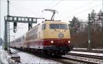 103 245-7 am 30 Januar 2014 auf dem Weg zum Augsburger Hbf.Aufnahme vor Hochzoll