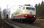 DB 103 235-8 (Bj. 1973, Henschel) vom DB Museum Koblenz vor TEE Hamburg - Wien, KBS 951 München - Salzburg, fotografiert bei Mauerkirchen am 11.12.2011 