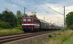 211 030 der Rennsteigbahn bespannte am 22.07.17 einen Sonderzug von Saalfeld(S) nach Bergen auf Rügen zu den Störtebeker Festspielen.