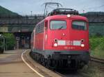 Die Br.110 418-2 stand am 09.05.07 mit ihrem RE-Zug im Bahnhof Geislingen/Steige.