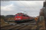 110 484-3 zieht am grauen Morgen des 15.12.07 ihre RB 37150 von Donauwrth nach Aalen, aufgenommen bei Aalen-Oberalfingen.