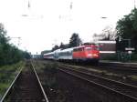 110 324-1 mit RegionalExpress Bremen-Hamburg auf Bahnhof Ottersberg am 14-05-1999. Bild und scan: Date Jan de Vries.