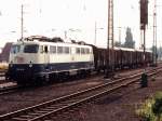110 434-8 mit Expressgterzug 32108 Kln-Utrecht auf Bahnhof Emmerich am 22-07-1994.