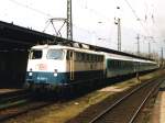 110 3464 mit RE3 Rhein-Emscher-Express 10320 Hamm-Aachen auf Wanne-Eickel Hauptbahnhof am 21-4-2001. Bild und scan: Date Jan de Vries.