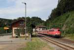 110 446-2 mit dem RE 19557 (Bad Wildbad Bf - Stuttgart Hbf) in Neuenbürg (Enz) am 18.08.13