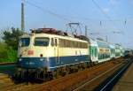 110 356 mit RE 3152 (Braunschweig–Bremen) am 20.04.1999 in Nienburg (Weser)