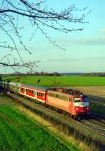 110 371 mit RE 24173 (Bremen–Osnabrck) am 07.04.2000 zwischen Lembruch und Lemfrde