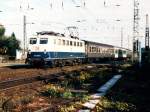 110 259-9 mit Nahverkehrszug 8131 Kaldenkirchen-Kln Deutz bei Grevenbroich am 25-10-1994.