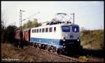 110137 mit Güterzug kurz vor dem Eilendorfer Tunnel am 25.10.1989 um 13.00 Uhr Rtg. Düren.