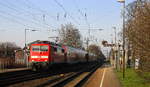 111 114 DB kommt die Kohlscheider-Rampe hoch aus Richtung Neuss,Herzogenrath mit mit dem RE4 aus Dortmund-Hbf nach Aachen-Hbf und fährt durch Kohlscheid in Richtung Richterich,Laurensberg,Aachen-West,Aachen-Schanz,Aachen-Hbf. 
Aufgenommen vom Bahnsteig 1 in Kohlscheid. 
Bei schönem Sonnenschein am Nachmittag vom 26.3.2017.