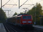 Ein Nachschuss von der 111 126 DB schiebt den RE4 aus Aachen-Hbf nach Dortmund-Hbf und kommt aus Richtung