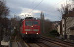 111 149 DB kommt mit dem RE4 von Dortmund-HBf nach Aachen-Hbf und kommt aus Richtung Rheydt,Wickrath,Beckrath,Herrath,Erkelenz,Baal,Hückelhoven-Baal,Brachelen,,Lindern,Süggerath,Geilenkirchen,Frelenberg,Zweibrüggen,Übach-Palenberg,Rimburg,Finkenrath,Hofstadt,Herzogenrath, Kohlscheid,Richterich,Laurensberg,Aachen-West und fährt in Aachen-Schanz ein und hält in Aachen-Schanz und fährt dann weiter in Richtung Aachen-Hbf. 
Aufgenommen vom Bahnsteig von Aachen-Schanz. 
Bei Regenwolken am Nachmittag vom 10.12.2019.