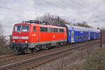 Der neue RE 44 von Moers nach Bottrop im Ruhrgebiet.
Lokomotive 111 067-5 mit den neuen Doppelstockwagen am 05.02.2020 in Duisburg.
