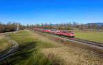 111 159 mit einem RE3 am 29.01.2024 bei Schwarzwöhr. 